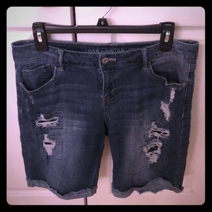 Bermuda Jean Shorts